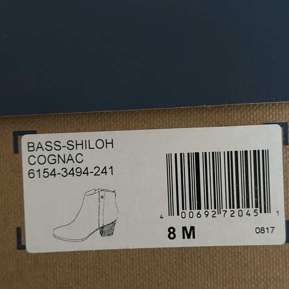 G.H Bass & Co. Leather Heeled Ankle Boots - Picture 3 of 4